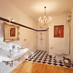 Hotel Schloss - Schenke Tunzenberg *