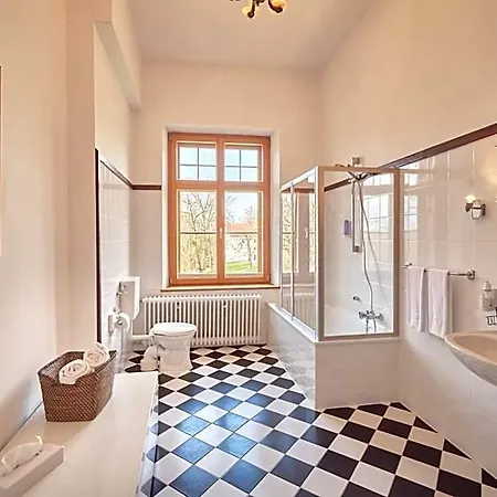 Schloss - Schenke Tunzenberg Mengkofen